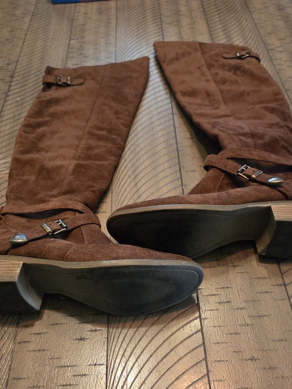 Women's Brown Suede Mid-Heel Knee Boots